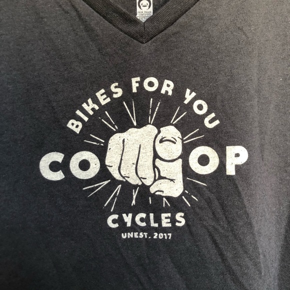 REI Co-Op bicycle top NWOT - Picture 5 of 7